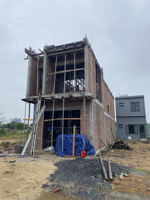 Nhà phố 3 tầng hiện đại